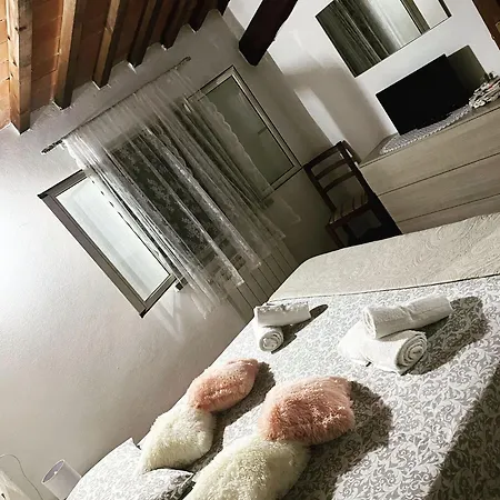 Casa Da Lu Apartment *
